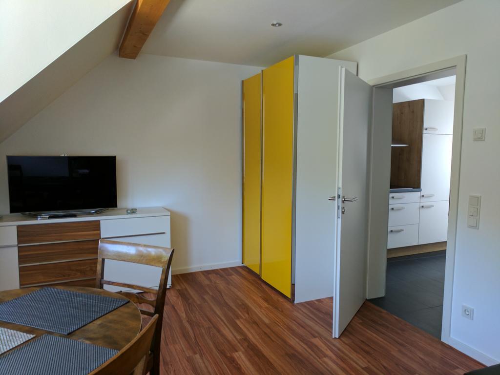 Ferienwohnung "Zum Klosterruinenblick" 크로프 외부 사진